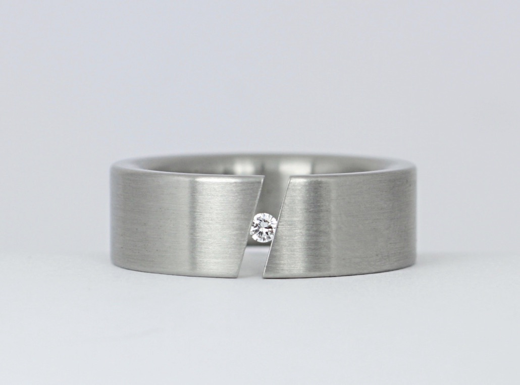 Ring 396
