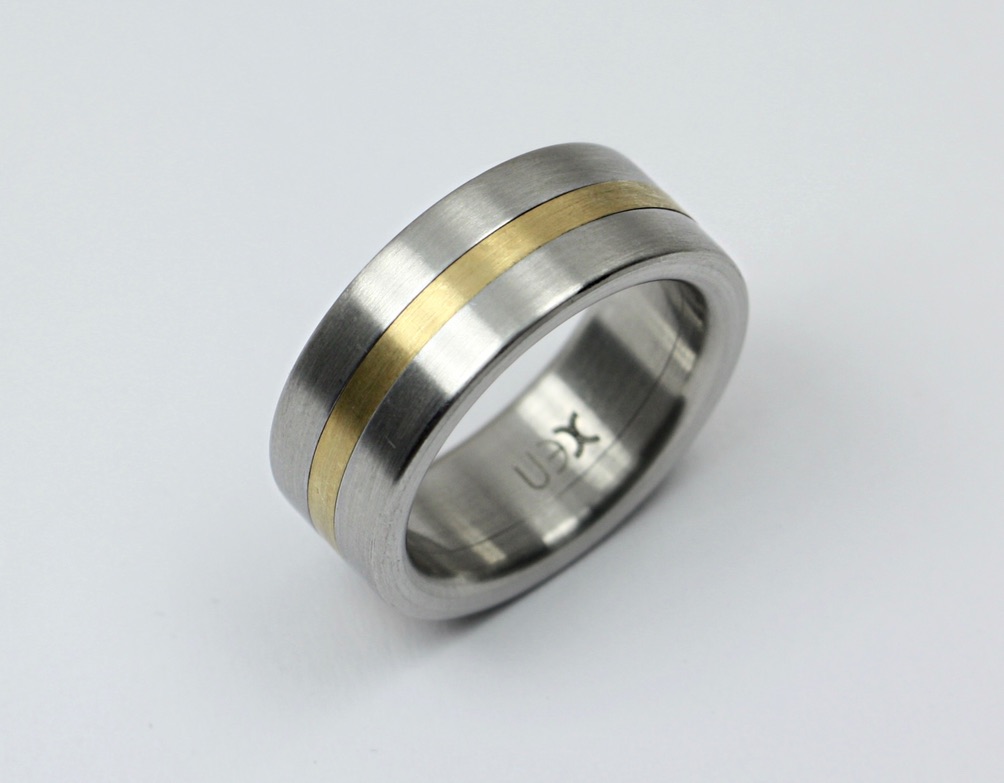 Ring 590