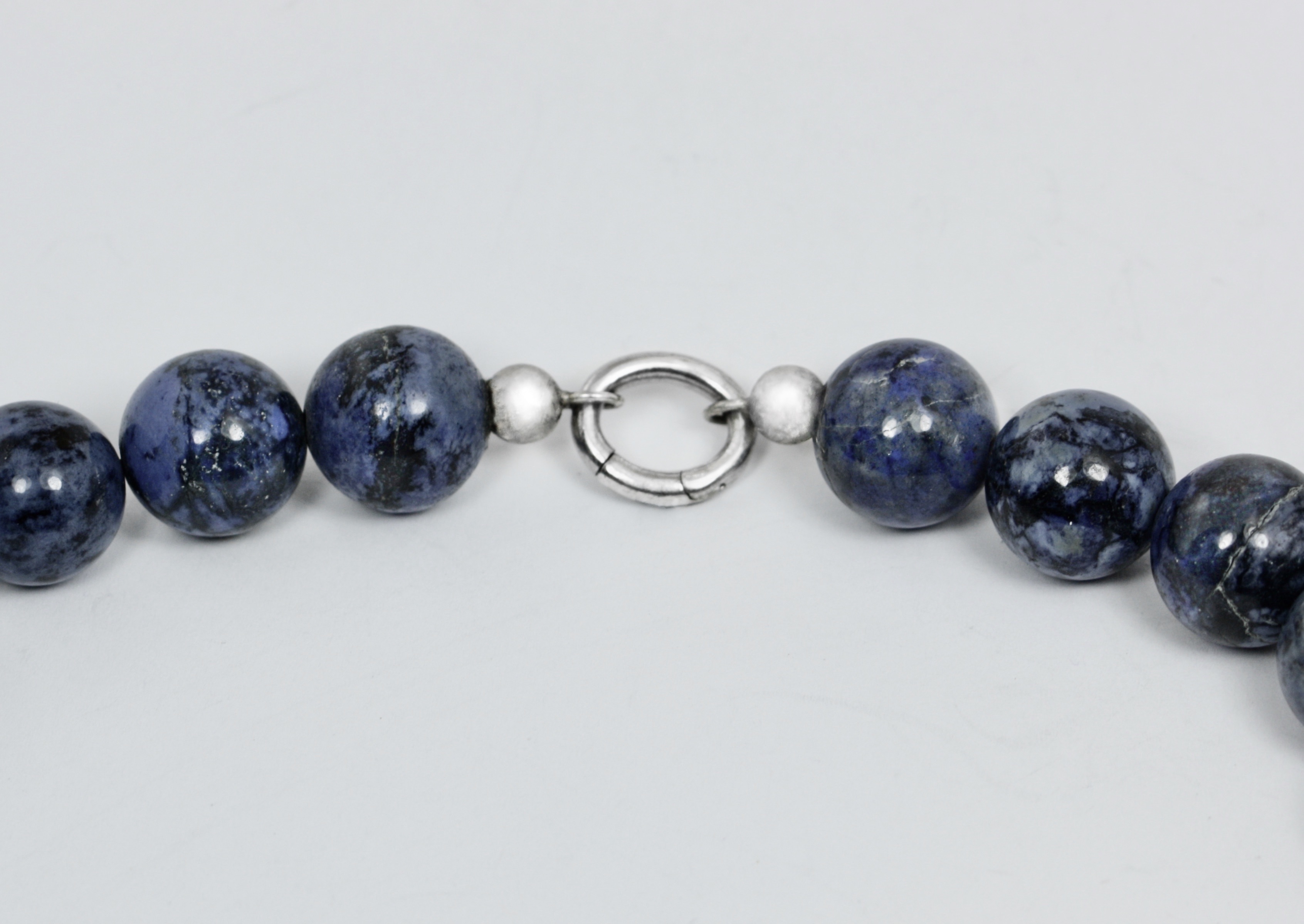 Steinkette 1084
