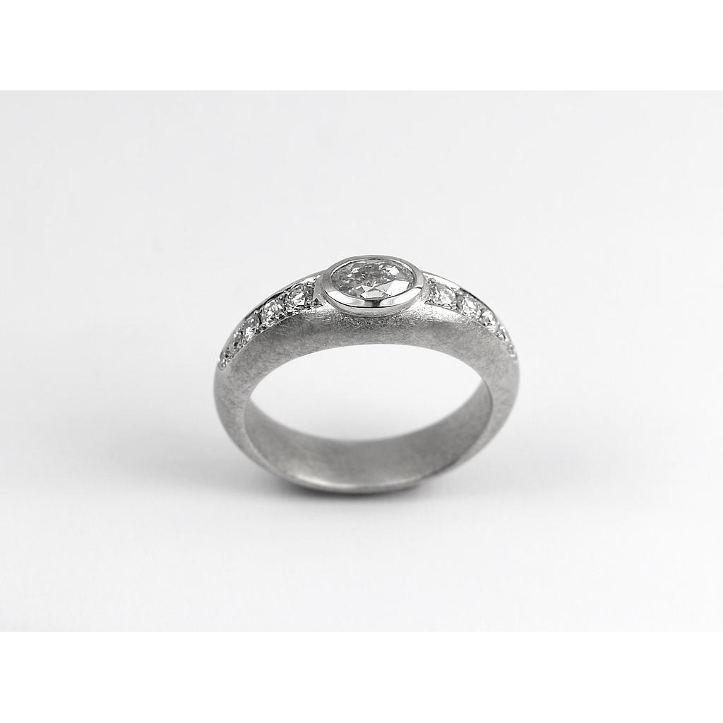 Ring 412