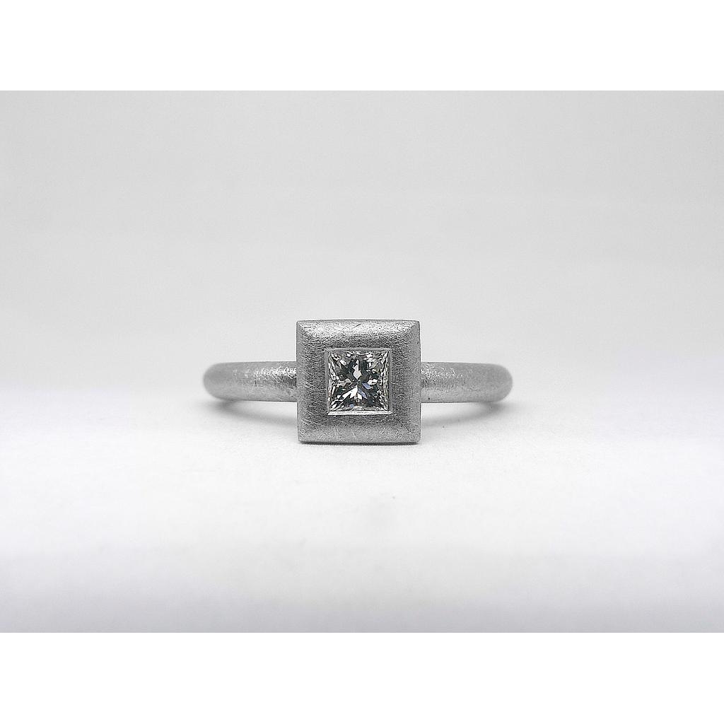 Ring 409