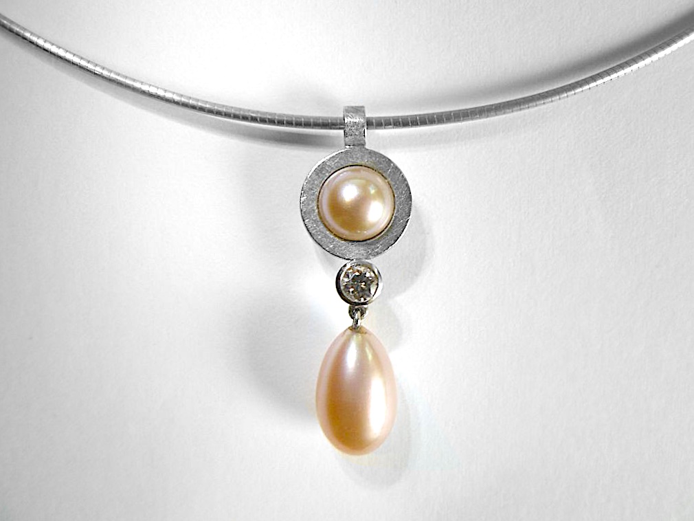 Anhänger 247 (VK 1.870,-€) Angebot: bei Anlieferung von 2,2gr. Feingold