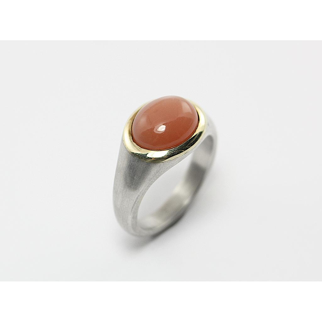 Ring 528 Mondstein (VK 390,-€) - unser Angebot abzüglich 35% Aktion