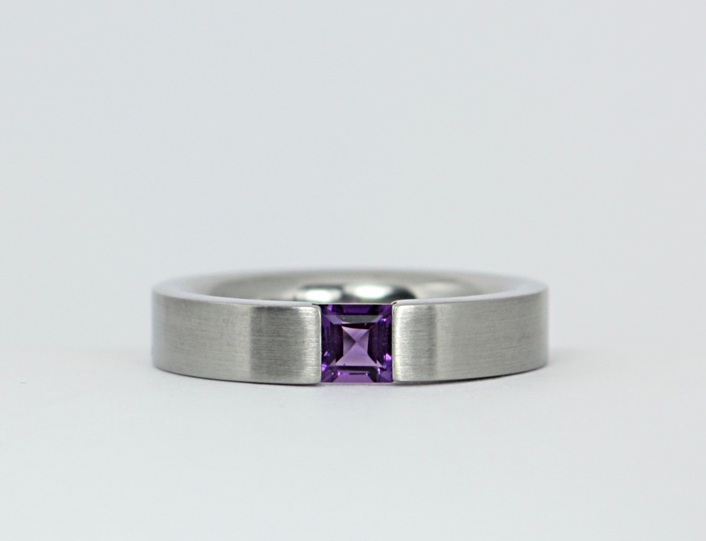 Ring 570