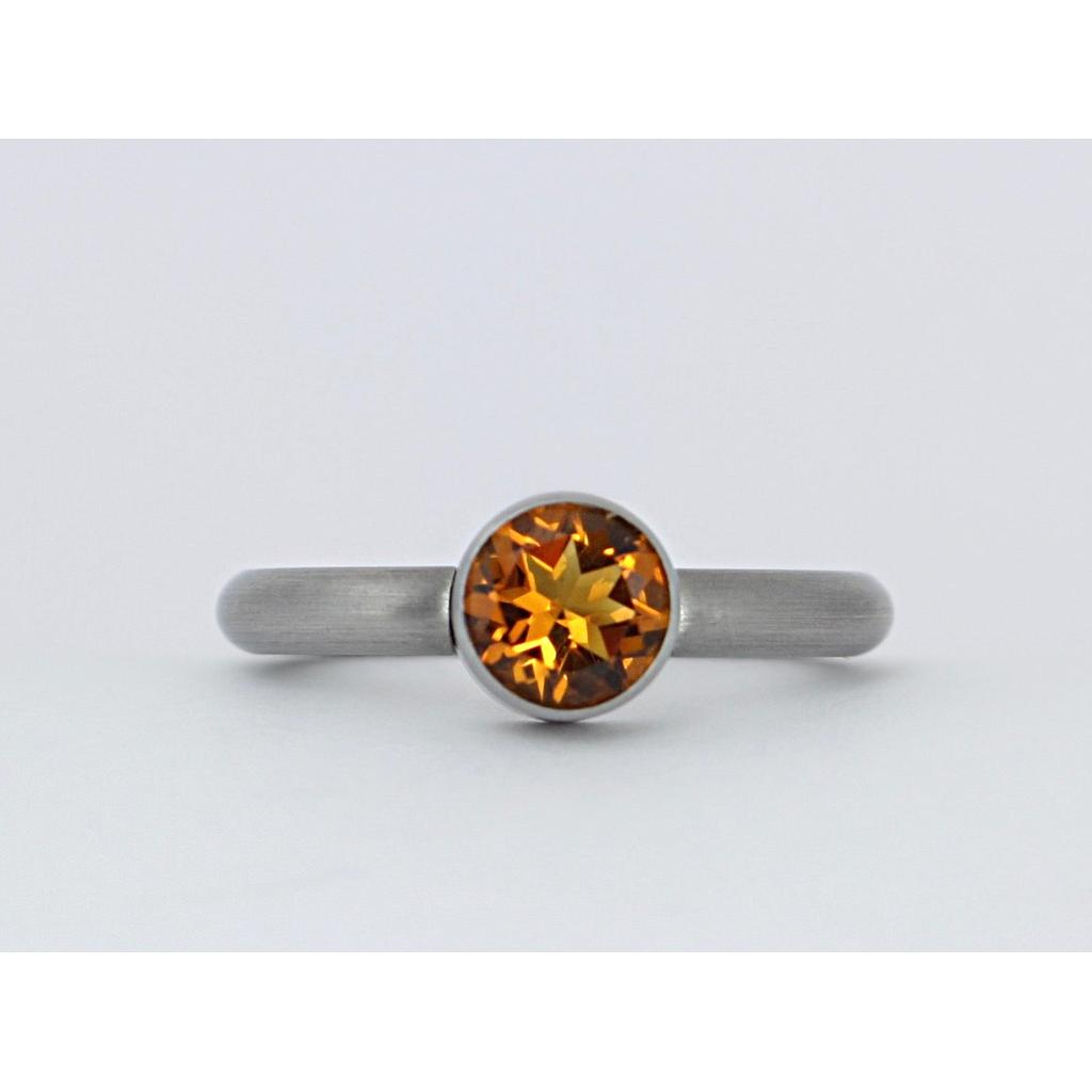 Ring 572