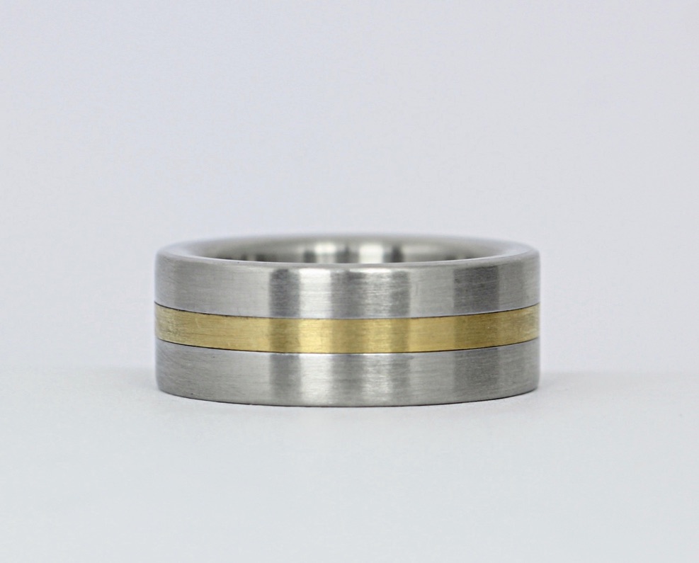 Ring 590 Edelstahl-Gold  (VK 460,-€) - unser Angebot abzüglich 35% Aktion